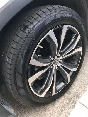 Pulitore della schiuma di scopo dei prodotti di cura di automobile dell'OEM 750ml multi per lustro della gomma